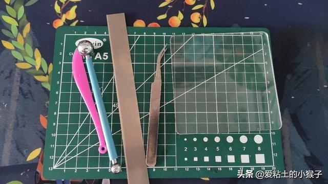 彩泥制作玩具视频
:怎么做粘土玩具？  第1张