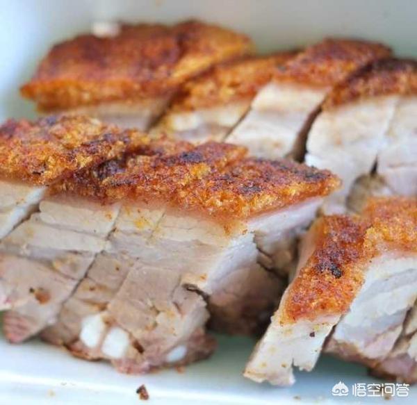 澳门脆皮烧肉做法视频
:广东脆皮烧肉做法是什么？怎么才能做出酥脆的口感？  第5张