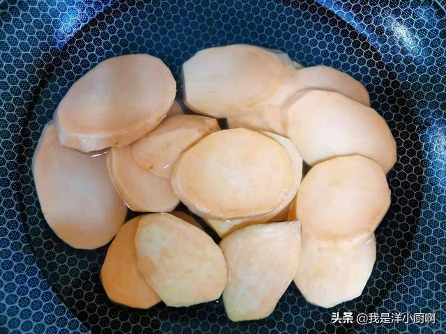 炕饼子的做法视频教程
:红薯饼怎样做？  第4张