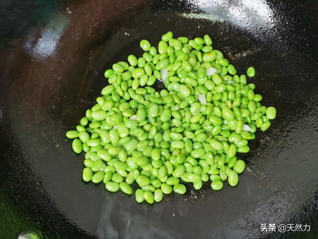 青豆泥的做法视频教程
:肉末炒青豆怎么做才更好吃？  第9张